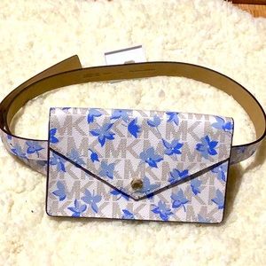 MK  blue or pink flowers Belt/Bag  556136